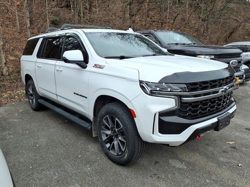 Used 2022 Chevrolet Suburban Z71 w/ Luxury Package image 1
