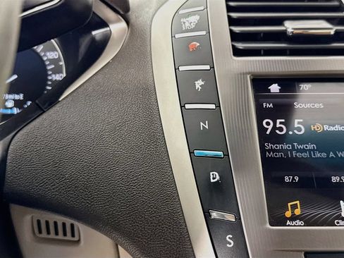 Used 2019 Lincoln MKZ Reserve w/ Reserve Plus Package FWD image 20