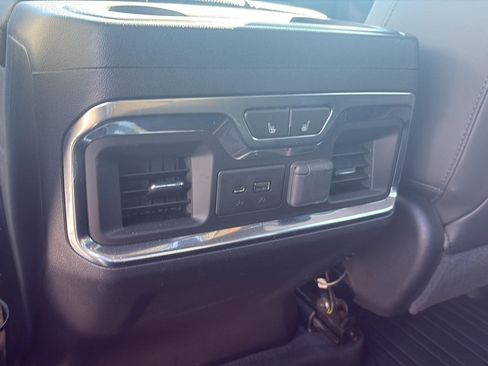Used 2019 GMC Sierra 1500 AT4 w/ AT4 Premium Package AWD/4WD image 16