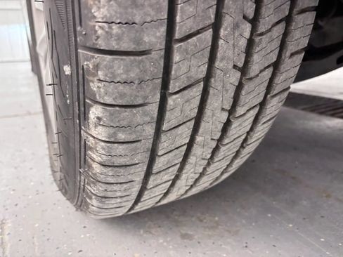 Used 2019 Buick Envision Essence AWD/4WD image 49
