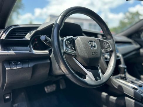 Used 2020 Honda Civic Sport image 12