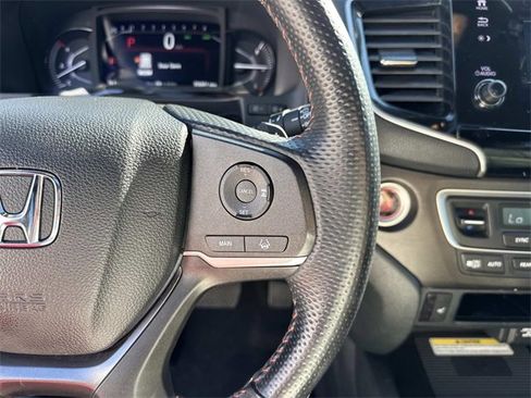 Used 2023 Honda Passport TrailSport image 23