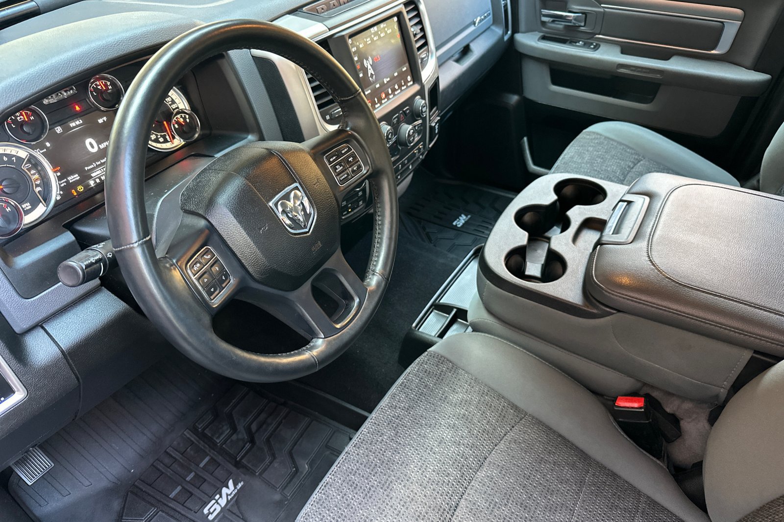 Used 2019 RAM 1500 Big Horn AWD/4WD image 10