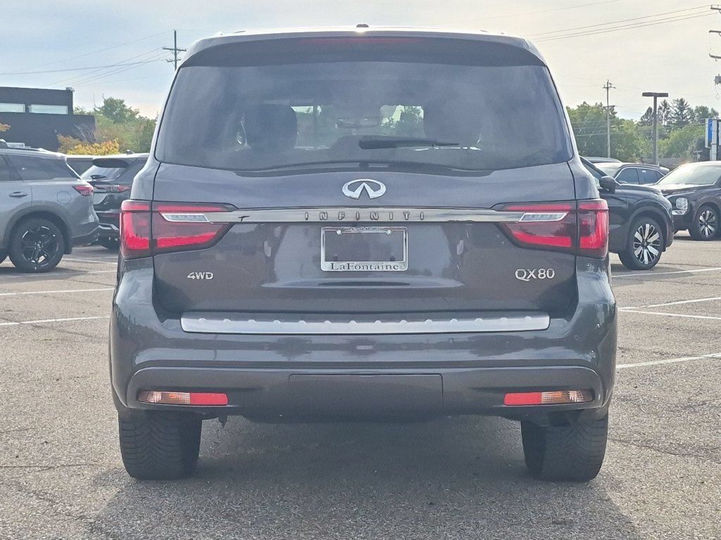 Used 2022 INFINITI QX80 Premium Select w/ Cargo Package AWD/4WD image 4