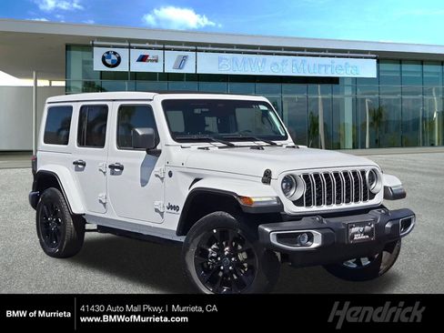 Used 2025 Jeep Wrangler Unlimited Sahara w/ Safety Group AWD/4WD image 1