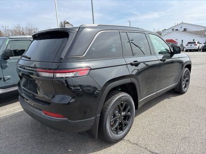New 2026 Jeep Grand Cherokee Altitude