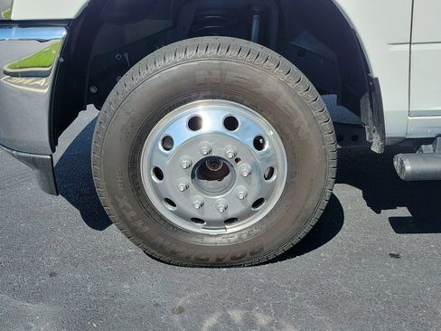 Used 2025 RAM 3500 Tradesman AWD/4WD image 8