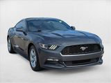 Used 2017 Ford Mustang Coupe image 3