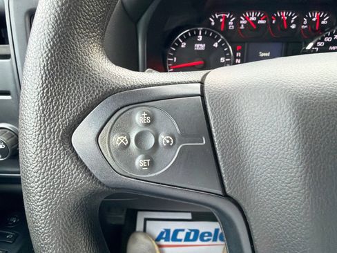 Used 2016 Chevrolet Silverado 1500 Custom w/ Custom Convenience Package AWD/4WD image 14