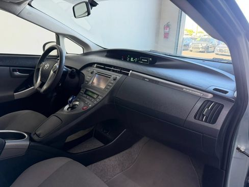 Used 2012 Toyota Prius Prime Plug-In Hybrid FWD image 29