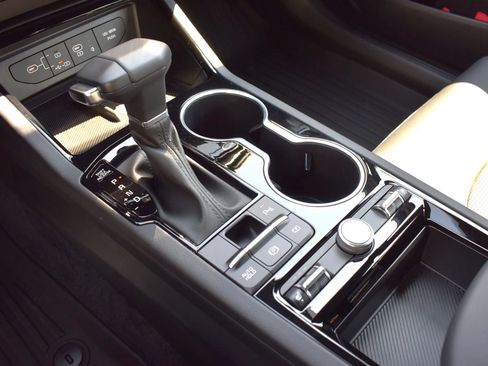 Used 2026 Kia K5 GT FWD image 25