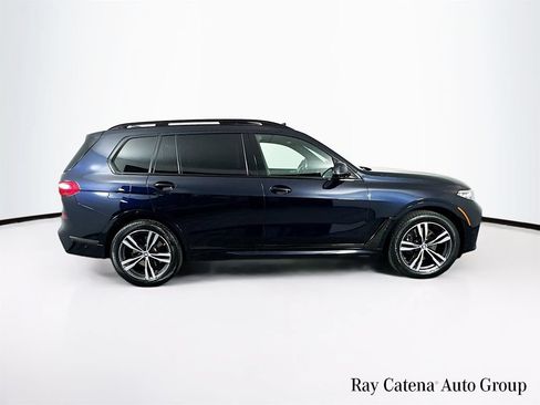 Used 2021 BMW X7 xDrive40i w/ M Sport Package AWD/4WD image 8