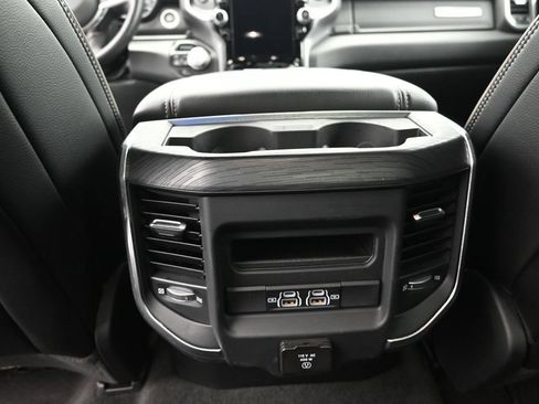 Used 2023 RAM 1500 Laramie AWD/4WD image 18