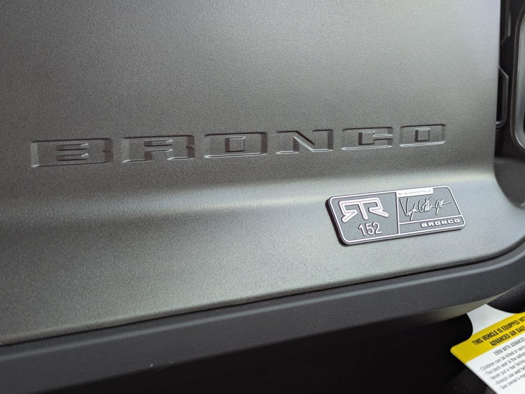 New 2025 Ford Bronco Badlands AWD/4WD image 17
