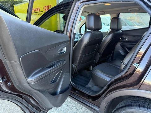 Used 2014 Buick Encore FWD image 16