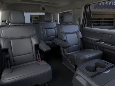 New 2026 Ford Expedition Active RWD image 11