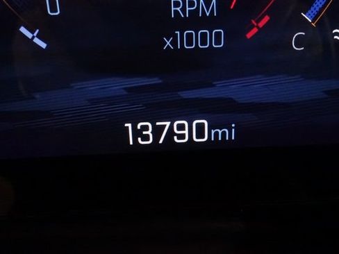 Used 2025 Chevrolet Equinox LT FWD image 17