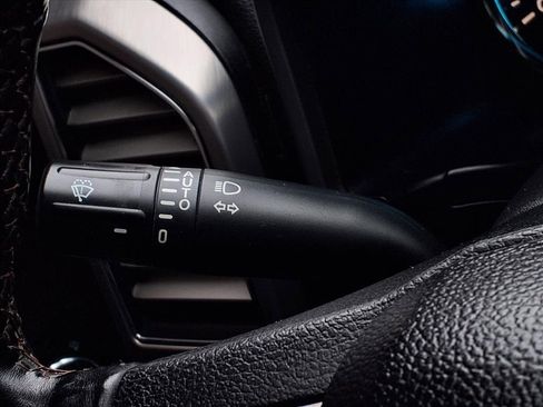 Used 2018 Ford F150 Platinum w/ Technology Package image 17