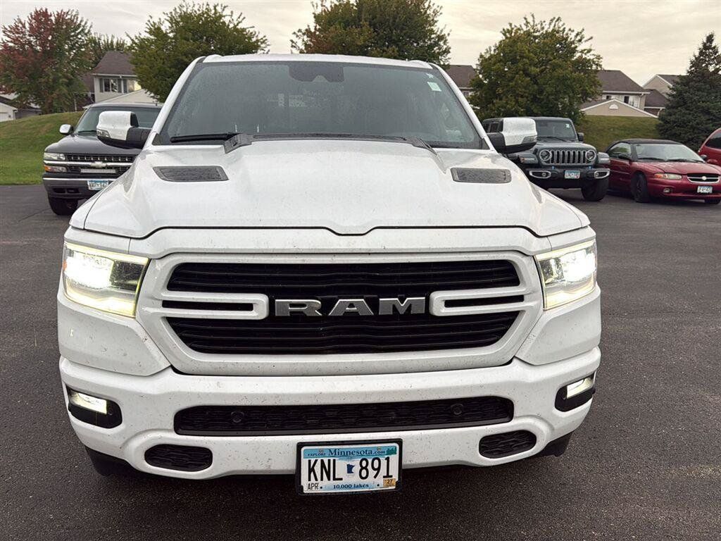 Used 2023 RAM 1500 Laramie AWD/4WD image 3
