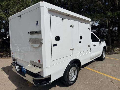Used 2024 Chevrolet Silverado 1500 W/T w/ WT Convenience Package image 5