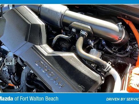 Used 2025 Kia Sportage SX Prestige image 28