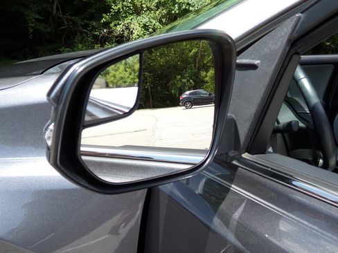 Used 2016 Toyota RAV4 XLE FWD image 42