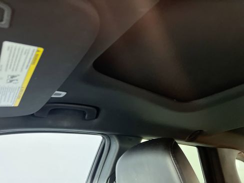 Used 2024 Dodge Durango GT image 19