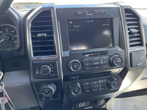 Used 2018 Ford F150 XLT w/ Equipment Group 302A Luxury AWD/4WD image 22