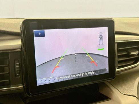 Used 2023 Ford Explorer XLT w/ Equipment Group 202A image 23