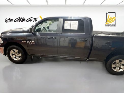 Used 2019 RAM 1500 Classic SLT image 8