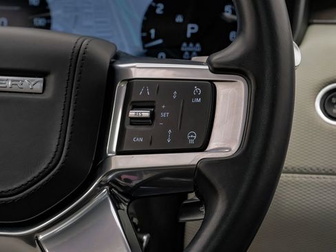 Used 2021 Land Rover Discovery HSE R-Dynamic image 16