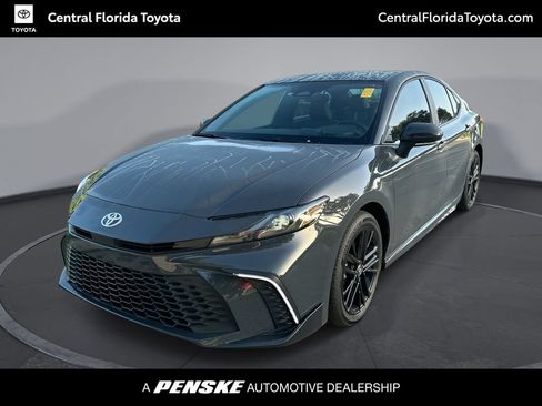 Certified 2026 Toyota Camry SE FWD image 1