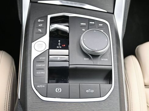 Used 2024 BMW M440i Convertible RWD image 15