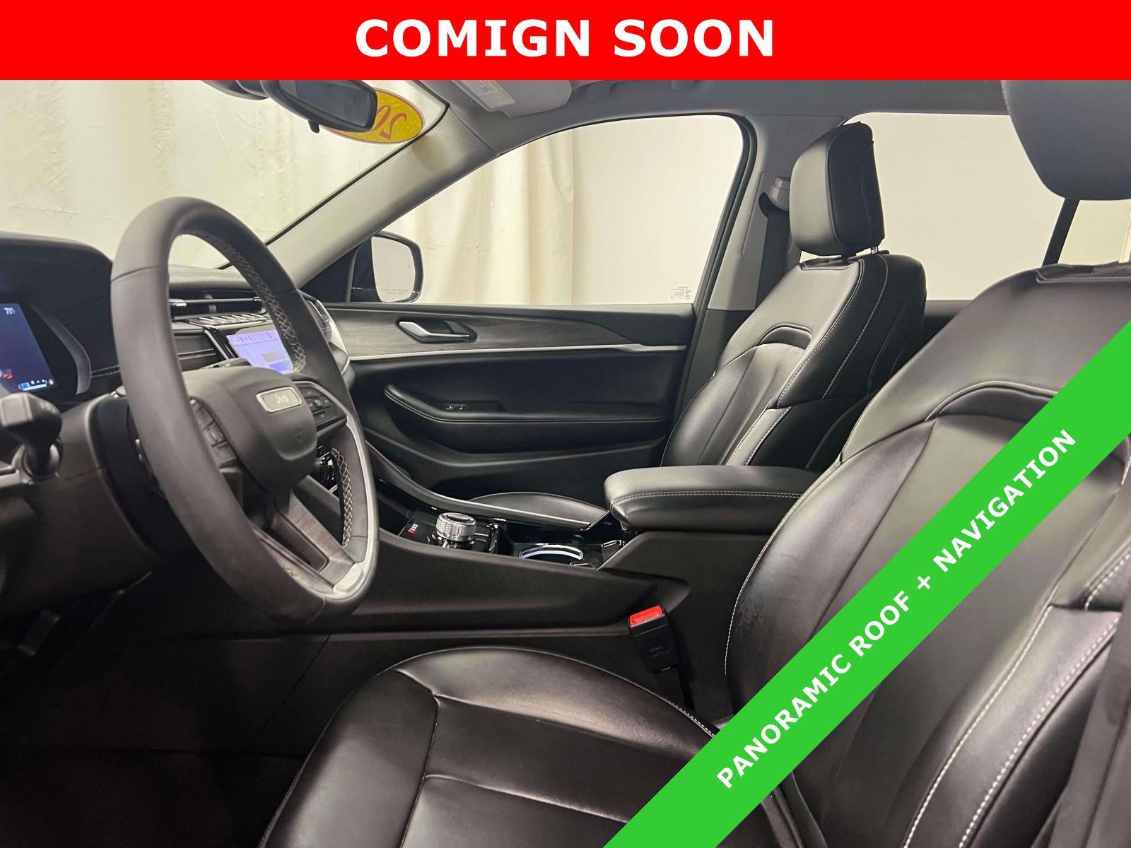 Used 2023 Jeep Grand Cherokee Limited AWD/4WD image 16