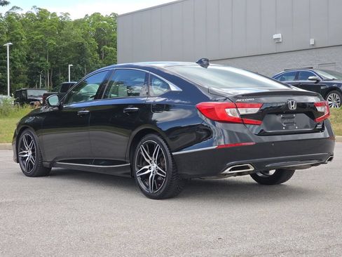 Used 2021 Honda Accord Touring image 6