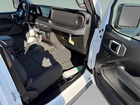 New 2026 Jeep Gladiator Mojave AWD/4WD image 14