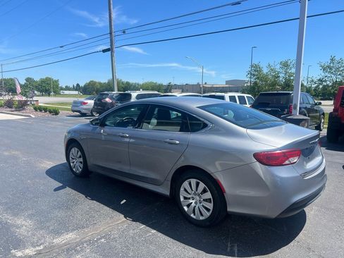 Used 2015 Chrysler 200 LX FWD image 3