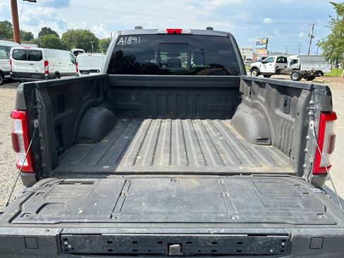 Used 2021 Ford F150 Lariat w/ Equipment Group 502A High AWD/4WD image 15