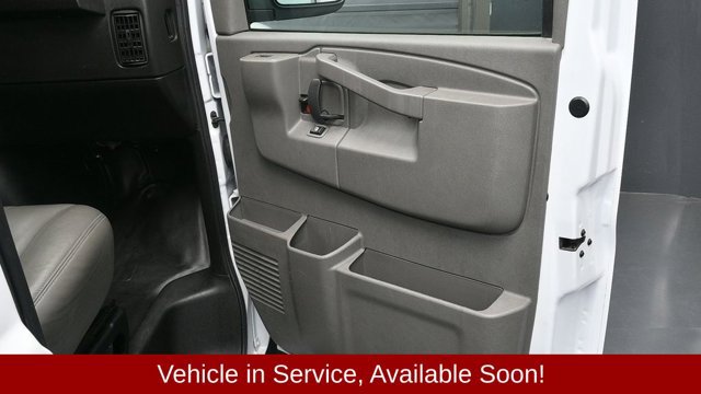 Used 2024 Chevrolet Express 3500 LS RWD image 17