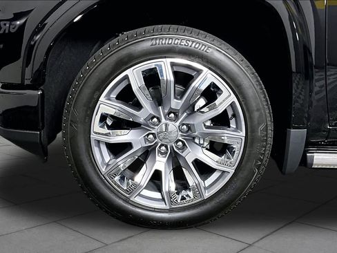 Certified 2026 GMC Sierra 1500 Denali RWD image 11