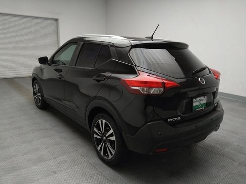 Used 2020 Nissan Kicks SV FWD image 5