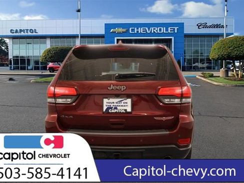 Used 2018 Jeep Grand Cherokee Trailhawk w/ Trailhawk Luxury Group AWD/4WD image 4