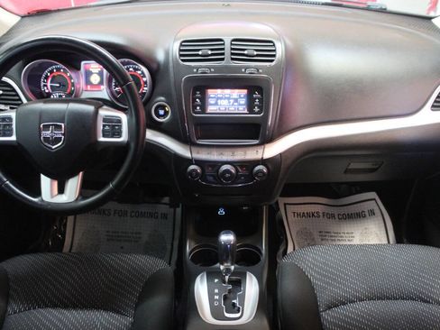 Used 2020 Dodge Journey SE w/ SE Popular Equipment Group image 20