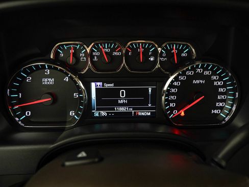 Used 2015 Chevrolet Silverado 1500 LTZ w/ LTZ Plus Package AWD/4WD image 23