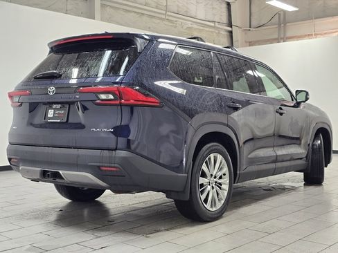 Used 2024 Toyota Grand Highlander Platinum image 19