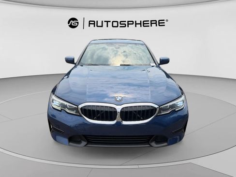 Used 2022 BMW 330i Sedan w/ Driving Assistance Package RWD image 2