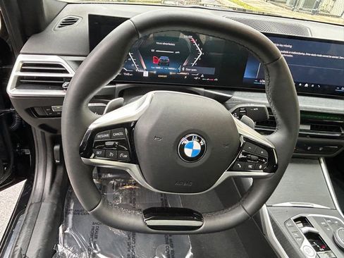 Used 2025 BMW 330i Sedan image 43