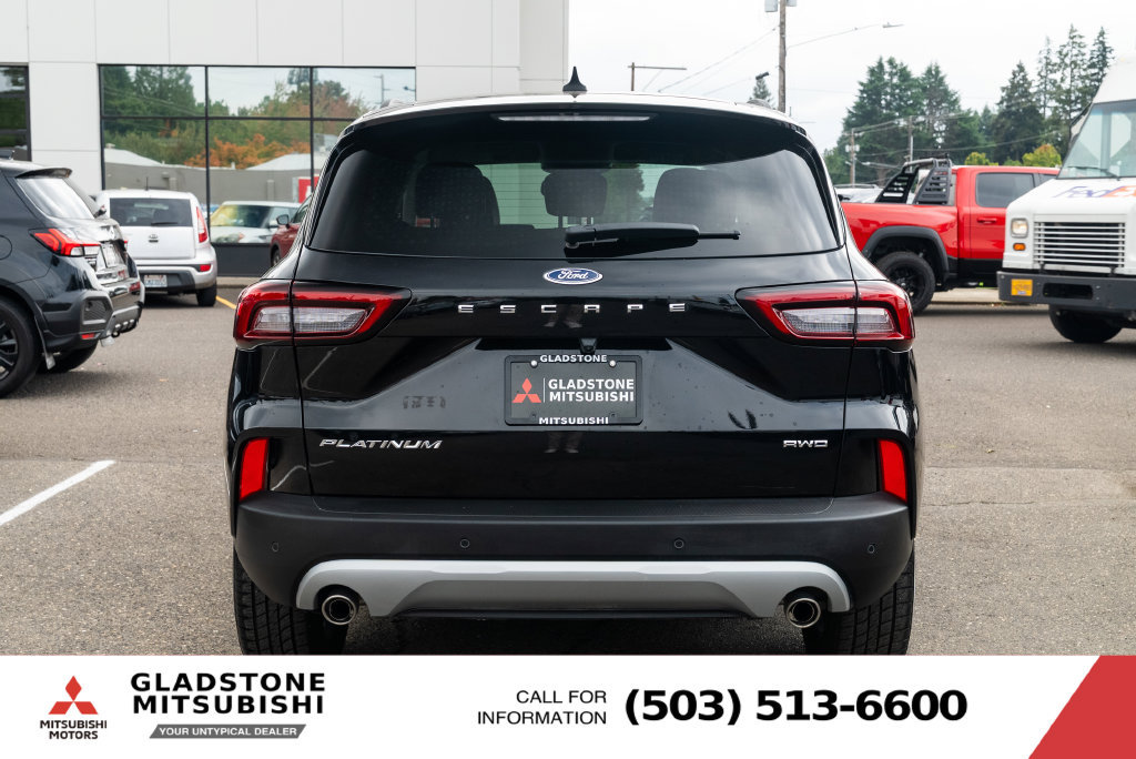 Used 2025 Ford Escape Platinum AWD/4WD image 6