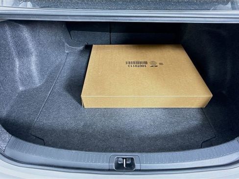 Certified 2025 Toyota Corolla LE FWD image 25