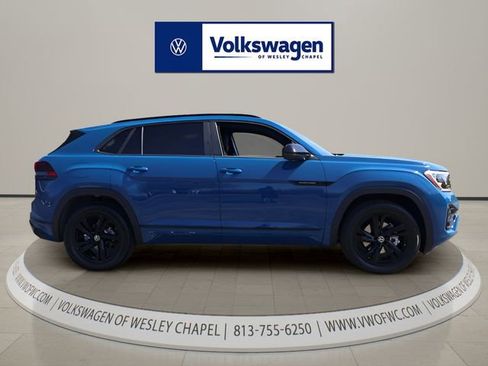 New 2026 Volkswagen Atlas Cross Sport SEL R-Line AWD/4WD image 9